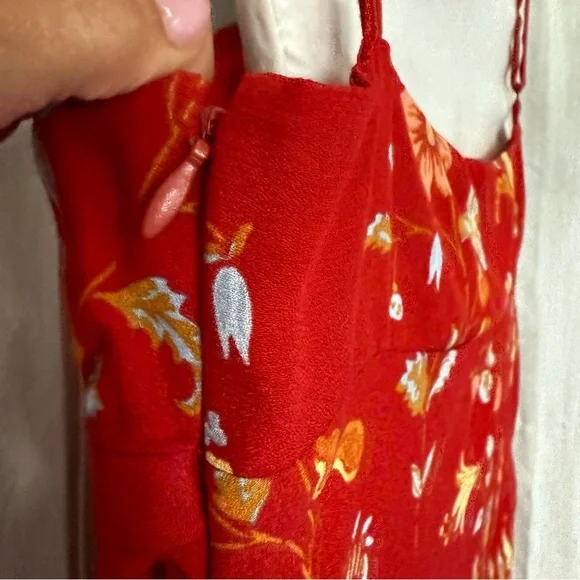 Reformation Camira Crepe Midi-Dress in Borsa Floral Red | Size 0 - Picture 9 of 14
